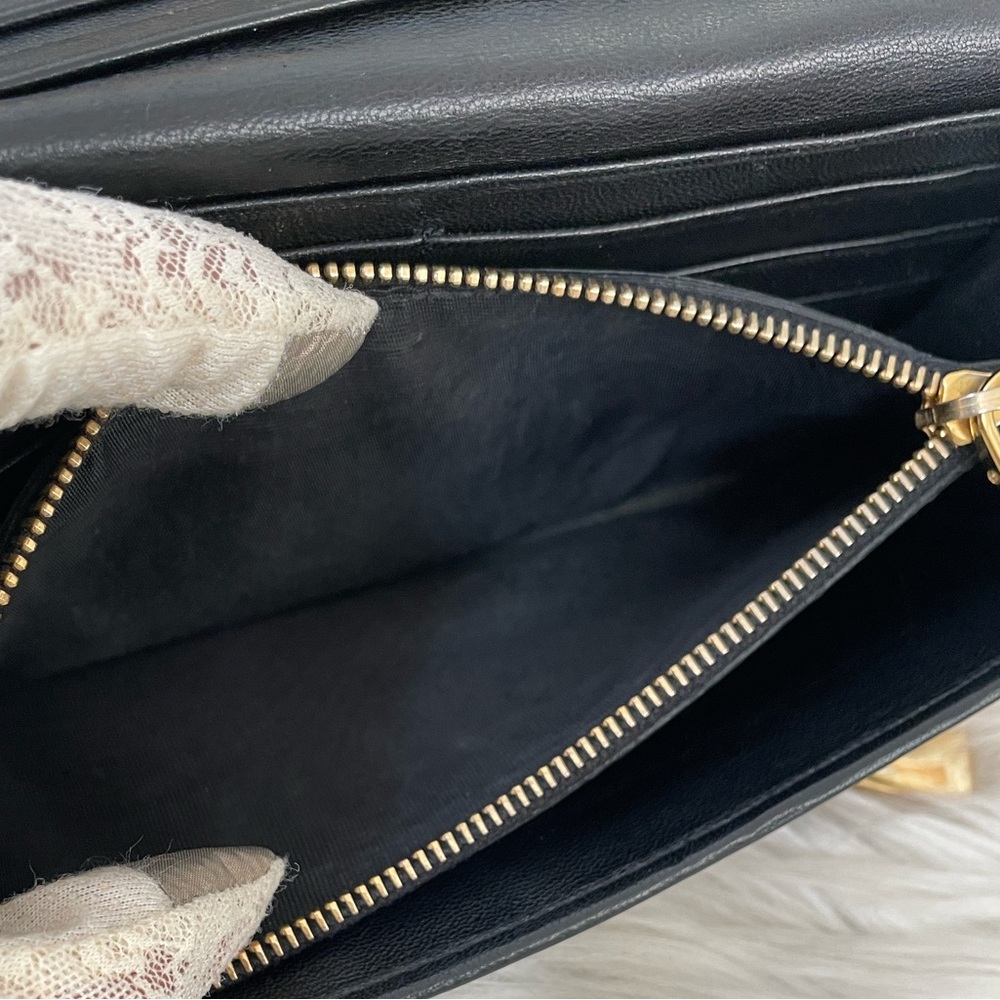 Prada Nappa Gaufre leather continental wallet with gold hardware - Picture 12 of 15